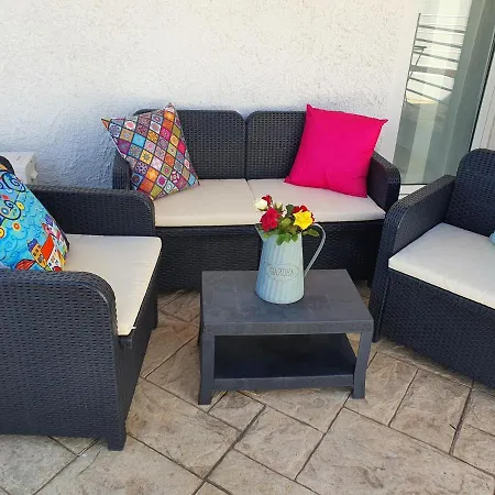 فندق مبيت وإفطار Janas 3*