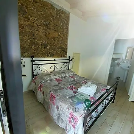 فندق مبيت وإفطار Janas 3*